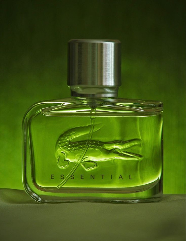 عطر اکستراپرفیوم لاگوست اسنشیال (لاگوست سبز) |